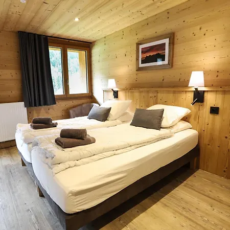 La Cascade - Le Biwak Pour 15 Personnes - Reservation *